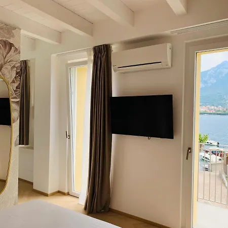 Luxury Rocopom - Front