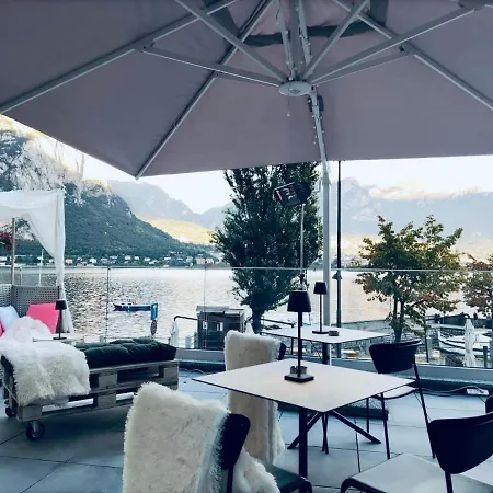 Luxury Rocopom - Front Hotell *